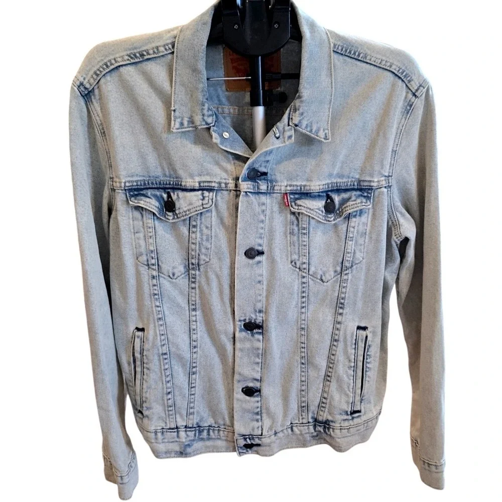 Levi's Men's M Lightweight Trucker Jacket Light Wash Denim 72334 Build A House